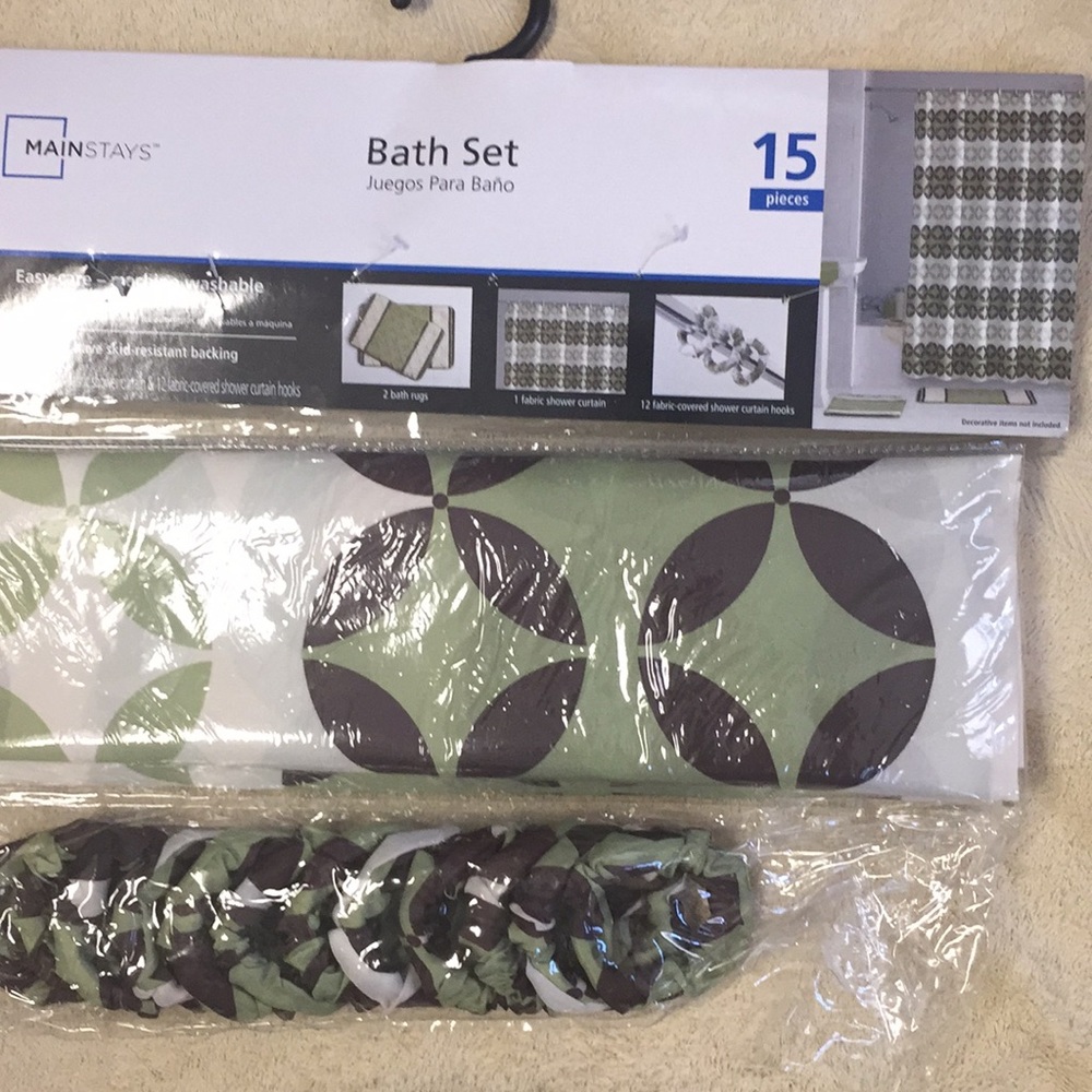 NWT fabric shower curtain.  Retro print!